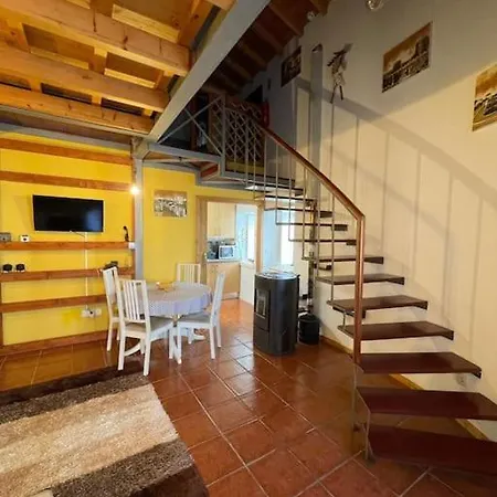 Casa Do Arco Da Velha Feriehus Bragança